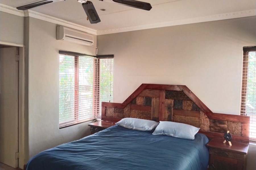 2 Bedroom Property for Sale in Mount Amanzi North West